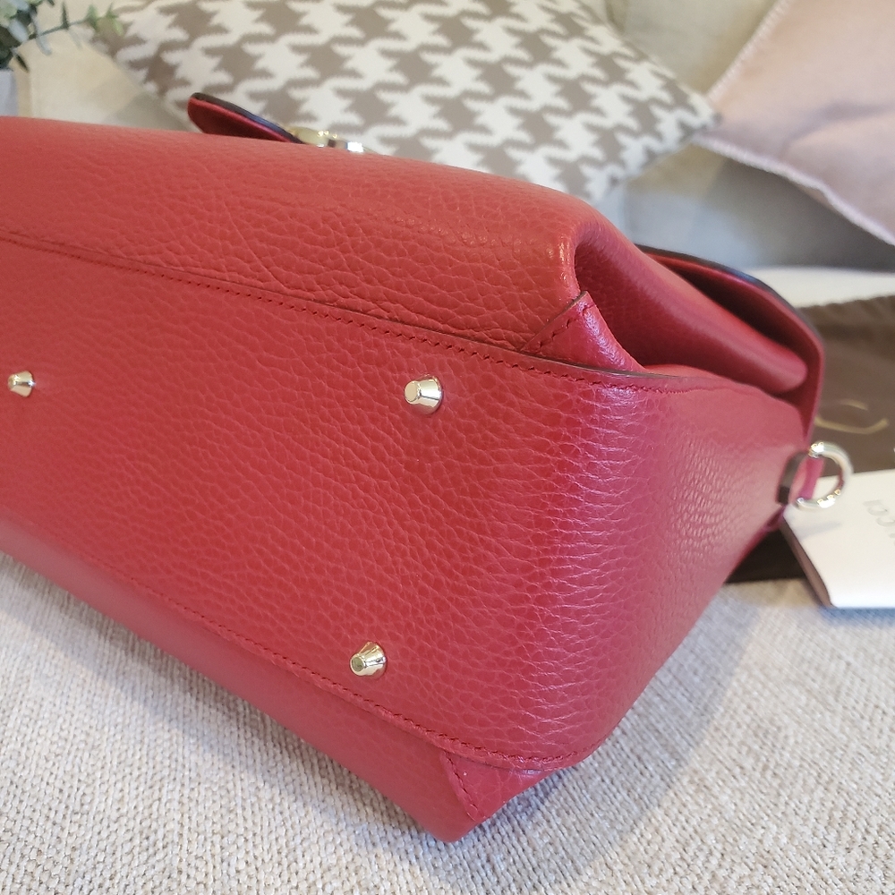 Brand new Gucci large leather purse - Picture 4 of 15